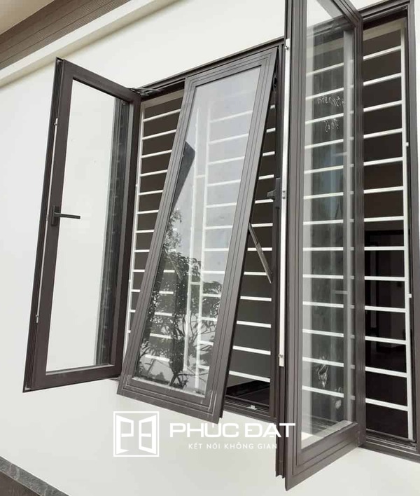 Sử dụng khung bảo vệ cửa sổ bằng nhôm góp phần nâng cao tính an toàn cho ngôi nhà. 