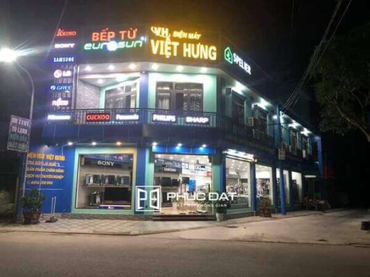 Công trình nhôm kính Siêu thị điện máy Việt Hưng ở Hải Hậu, Nam Định