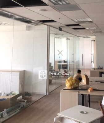 Công trình vách kính cường lực văn phòng tại Quận Phú Nhuận, TPHCM