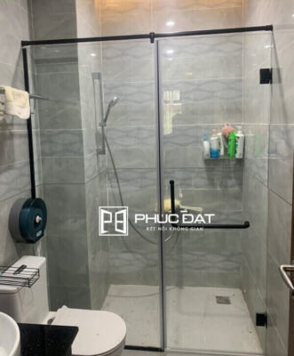 Công trình phòng tắm kính TPHCM thi công trong tháng 11/2021